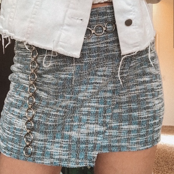 Envelope Mini Skirts